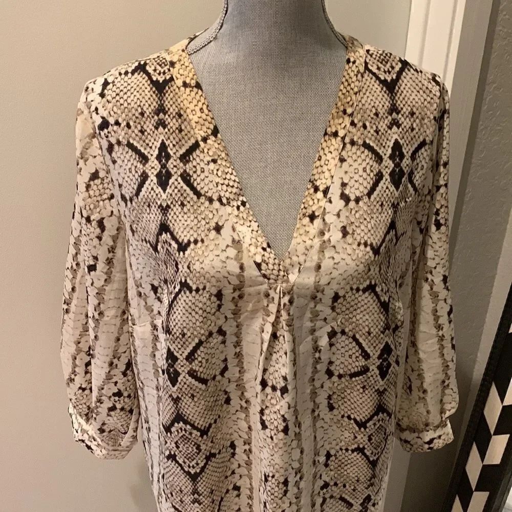 Animal Print Tunic - Picture 6 of 10